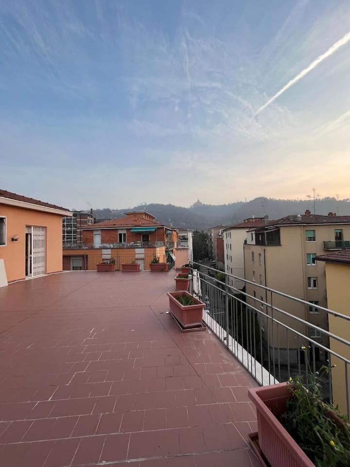 Camere In Appartamento Condiviso Vista San Luca Bolonya Dış mekan fotoğraf